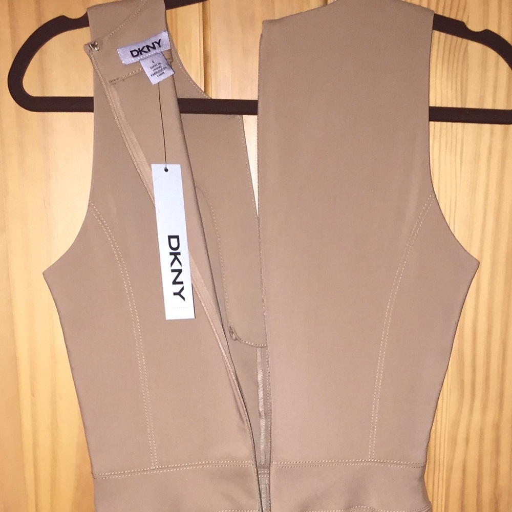 ๐ DKNY -NWT- Dress ๐ - Picture 5 of 8